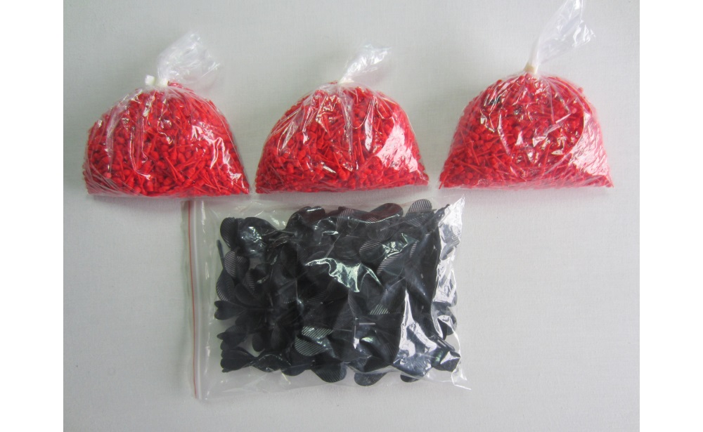 3 x Saco 1000 bicos setas1/4B + 100 x Rabos setas rosca fina