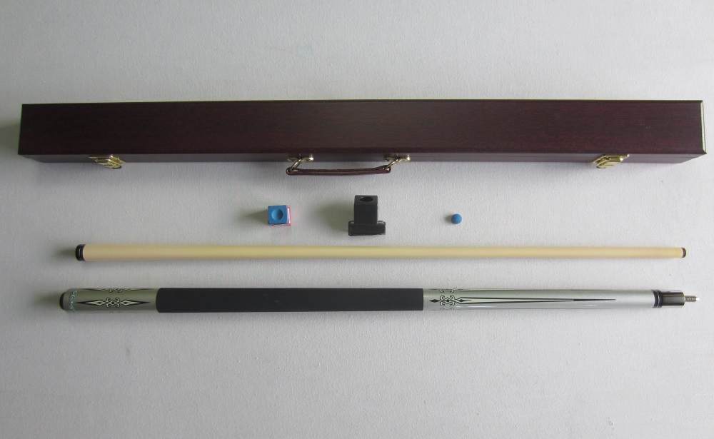 Taco Pool STINGER fibra - 13 mm + Mala Mogno 1P/1V + Porta Giz magn�tico + Sola ELK Master + Giz