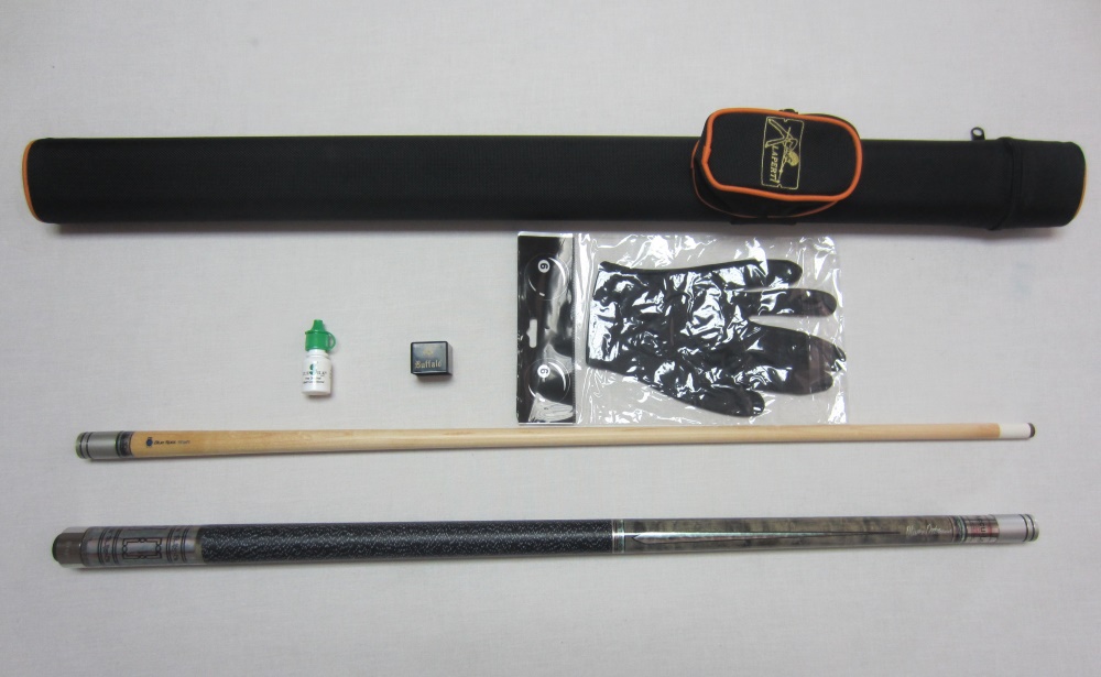 Taco Pool KRUGER  - 13 mm + Estojo Laperti 1P/1V + Porta Giz Buffalo + Luvas Dynamic + Liquido alisar varas