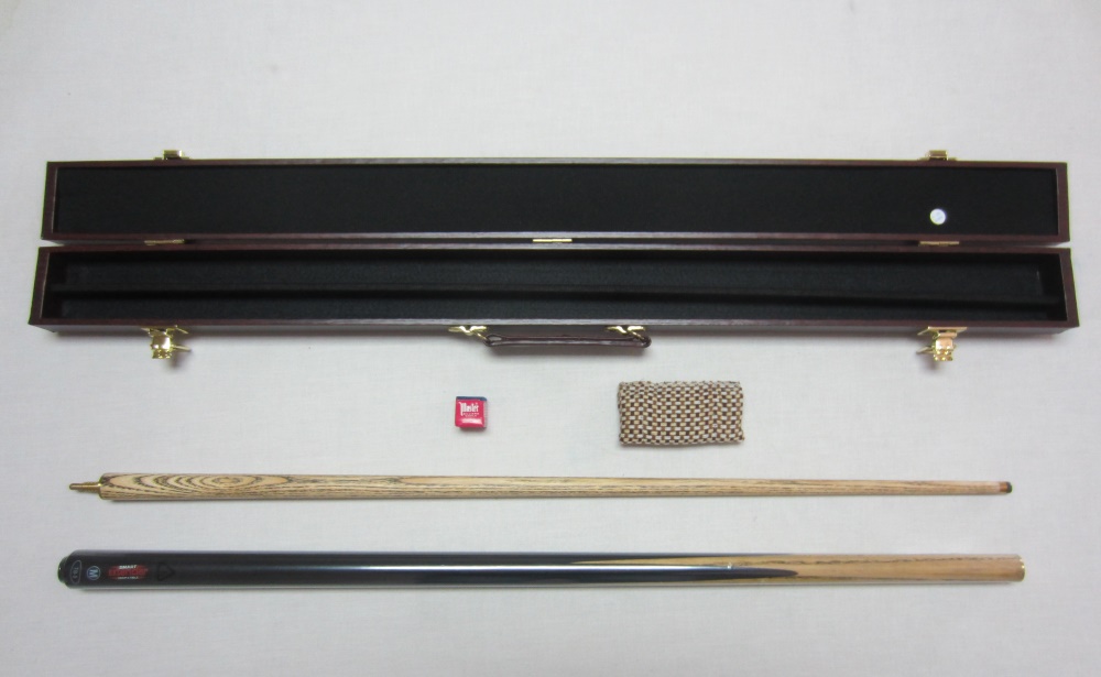 Taco Snooker Riley - 10 mm + Mala Mogno 1P/1V + Pano limpeza tacos + Giz