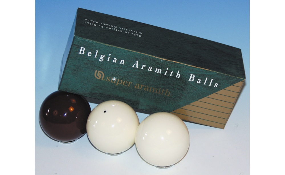 SET OF CAROM BALLS ARAMITH  61,5MM